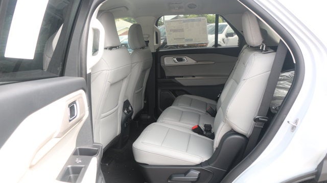 2026 Ford Explorer Active w/100A Pkg