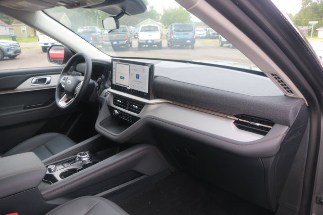 2026 Ford Explorer Active w/100A Pkg