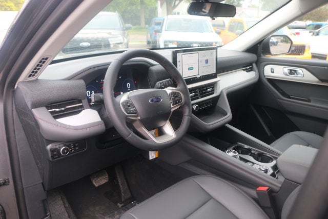 2026 Ford Explorer Active w/100A Pkg