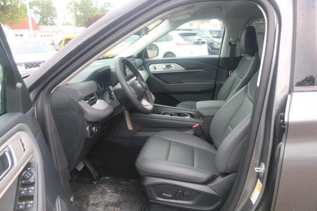 2026 Ford Explorer Active w/100A Pkg
