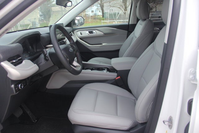 2026 Ford Explorer Active w/100A Pkg