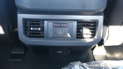 2027 Ford Super Duty F-250 SRW F-250® Lariat®