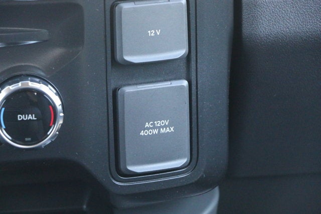2027 Ford Super Duty F-250 SRW F-250® Lariat®
