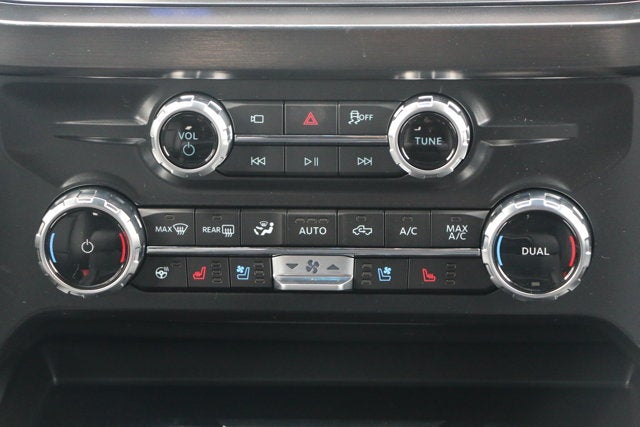 2027 Ford Super Duty F-250 SRW F-250® Lariat®