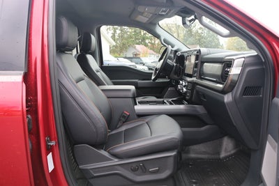 2027 Ford Super Duty F-250 SRW F-250® Lariat®