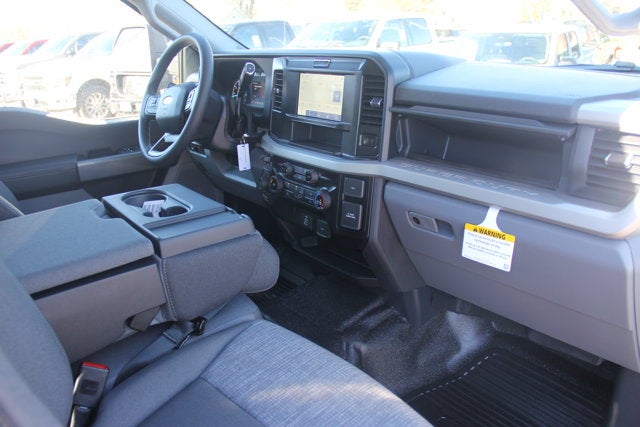 2026 Ford Super Duty F-350 SRW F-350® XLT