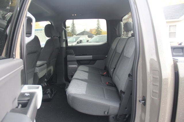 2026 Ford Super Duty F-350 SRW F-350® XLT