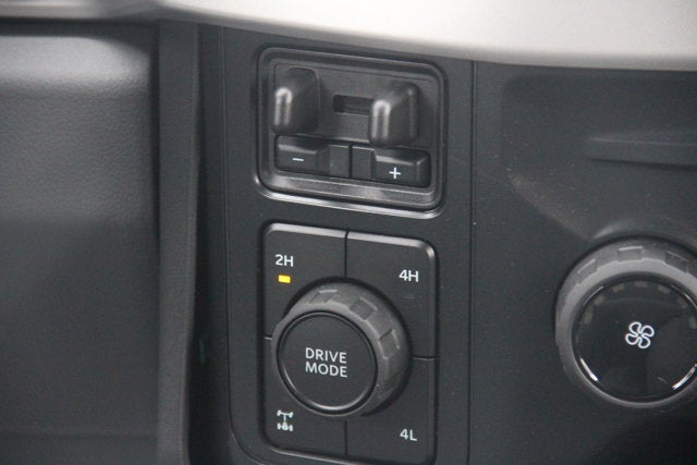 2026 Ford Super Duty F-350 SRW F-350® XLT