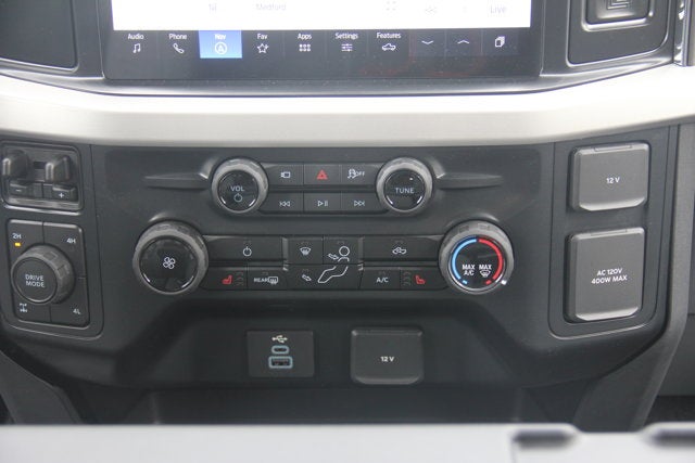 2026 Ford Super Duty F-350 SRW F-350® XLT