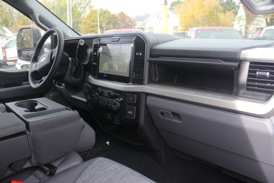 2026 Ford Super Duty F-350 SRW F-350® XLT