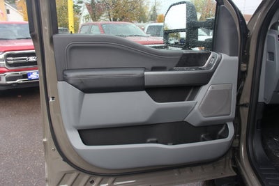 2026 Ford Super Duty F-350 SRW F-350® XLT