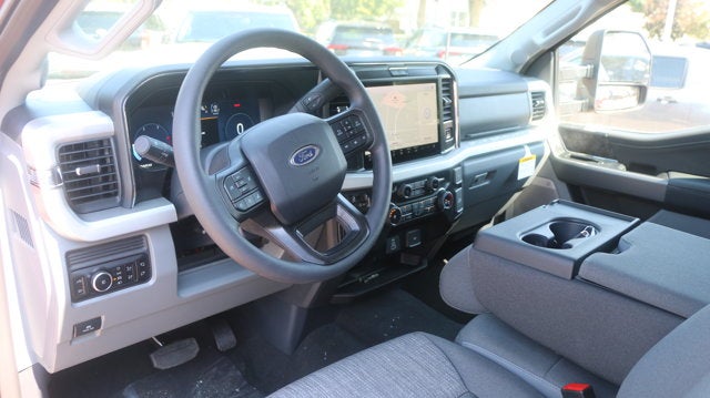 2026 Ford Super Duty F-350 SRW F-350® XLT