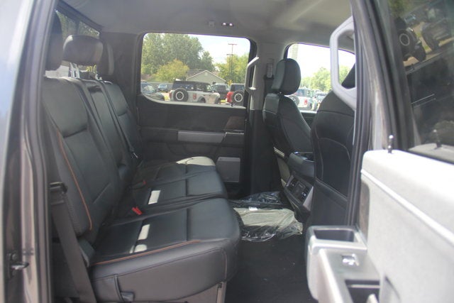 2026 Ford Super Duty F-350 SRW F-350® Lariat®