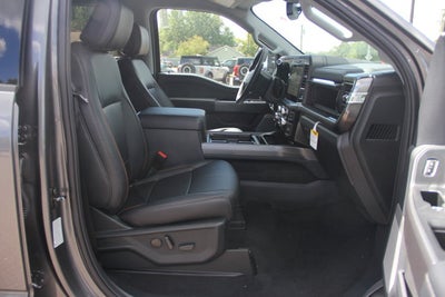 2026 Ford Super Duty F-350 SRW F-350® Lariat®