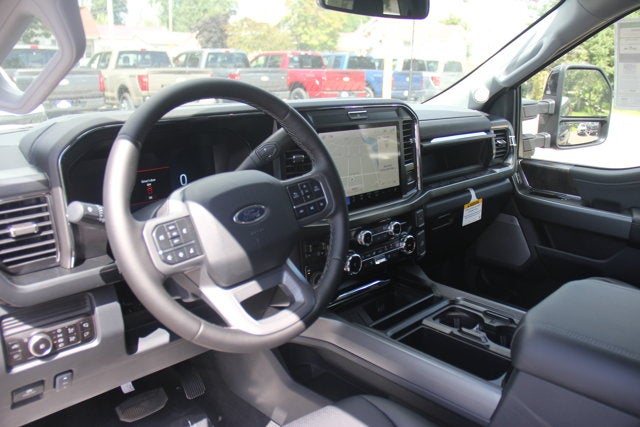 2026 Ford Super Duty F-350 SRW F-350® Lariat®