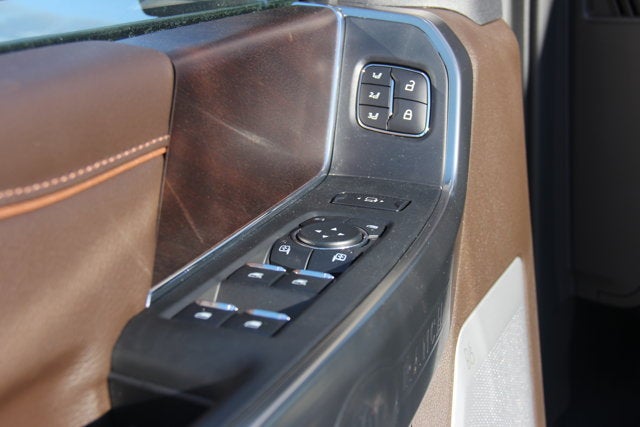 2026 Ford Super Duty F-350 SRW F-350® King Ranch®