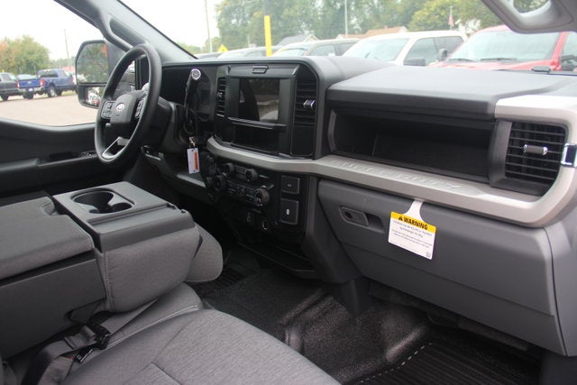 2026 Ford Super Duty F-350 DRW F-350® XL