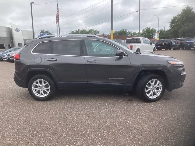 2014 Jeep Cherokee Latitude 4x4 4dr SUV