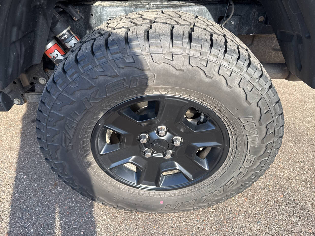 2023 Jeep Gladiator Mojave 4x4 4dr Crew Cab 5.0 ft. SB