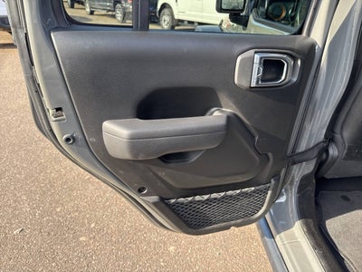 2023 Jeep Gladiator Mojave 4x4 4dr Crew Cab 5.0 ft. SB