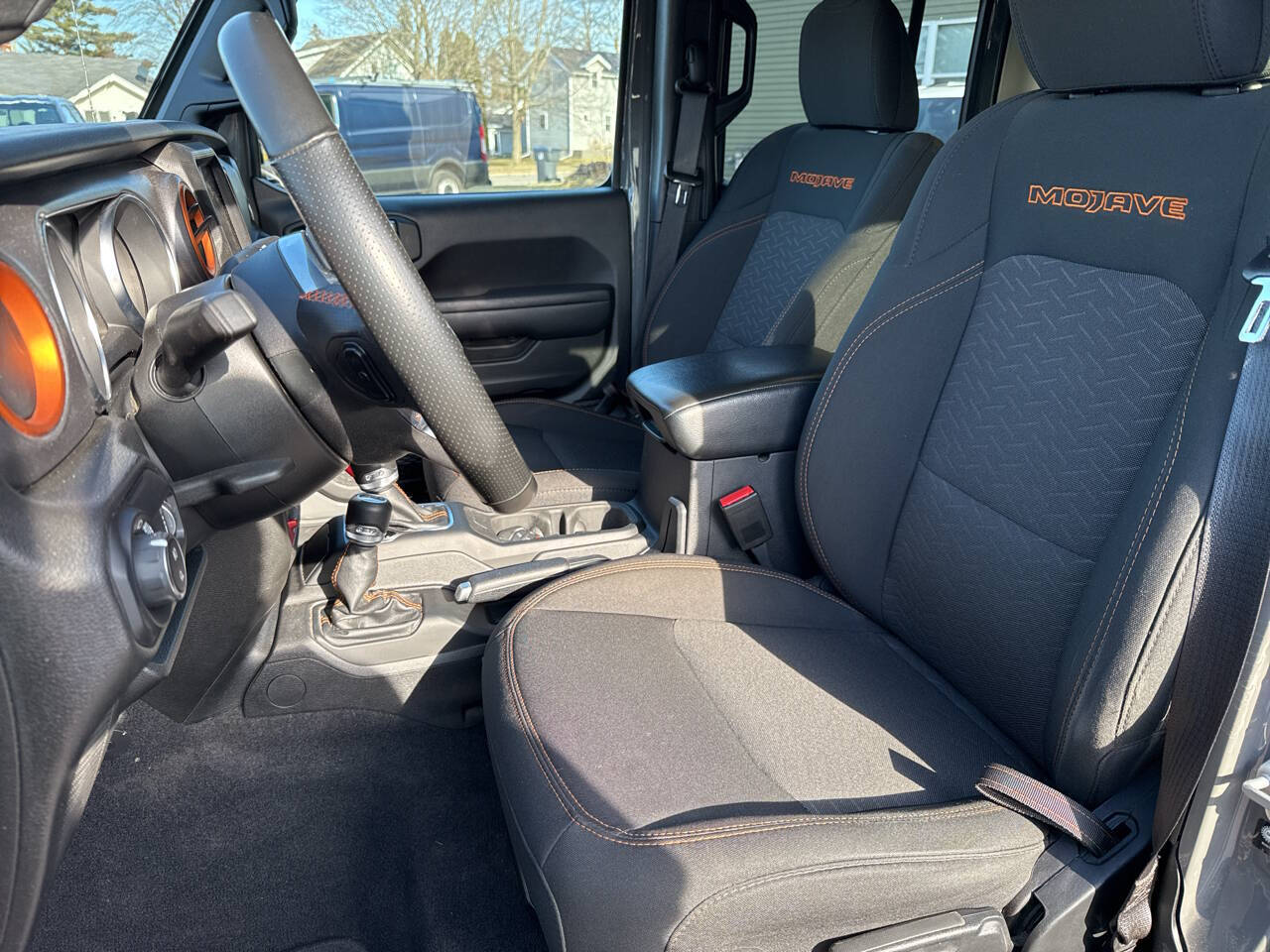 2023 Jeep Gladiator Mojave 4x4 4dr Crew Cab 5.0 ft. SB