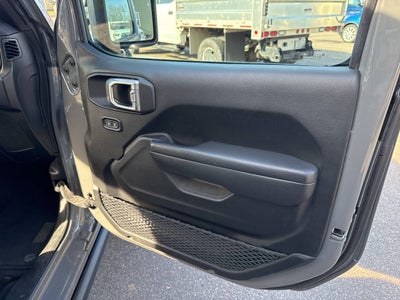 2023 Jeep Gladiator Mojave 4x4 4dr Crew Cab 5.0 ft. SB