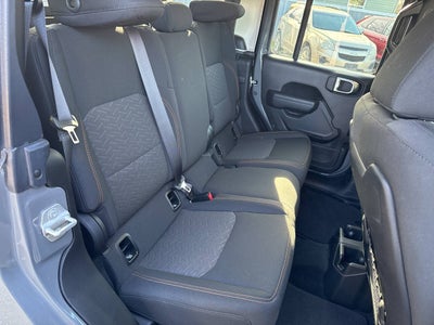 2023 Jeep Gladiator Mojave 4x4 4dr Crew Cab 5.0 ft. SB