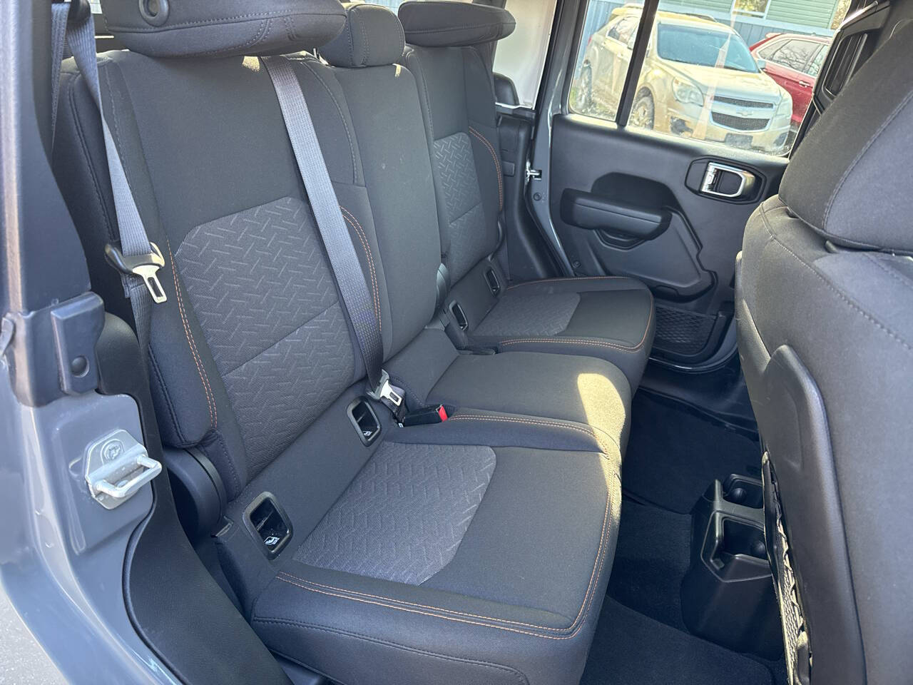 2023 Jeep Gladiator Mojave 4x4 4dr Crew Cab 5.0 ft. SB