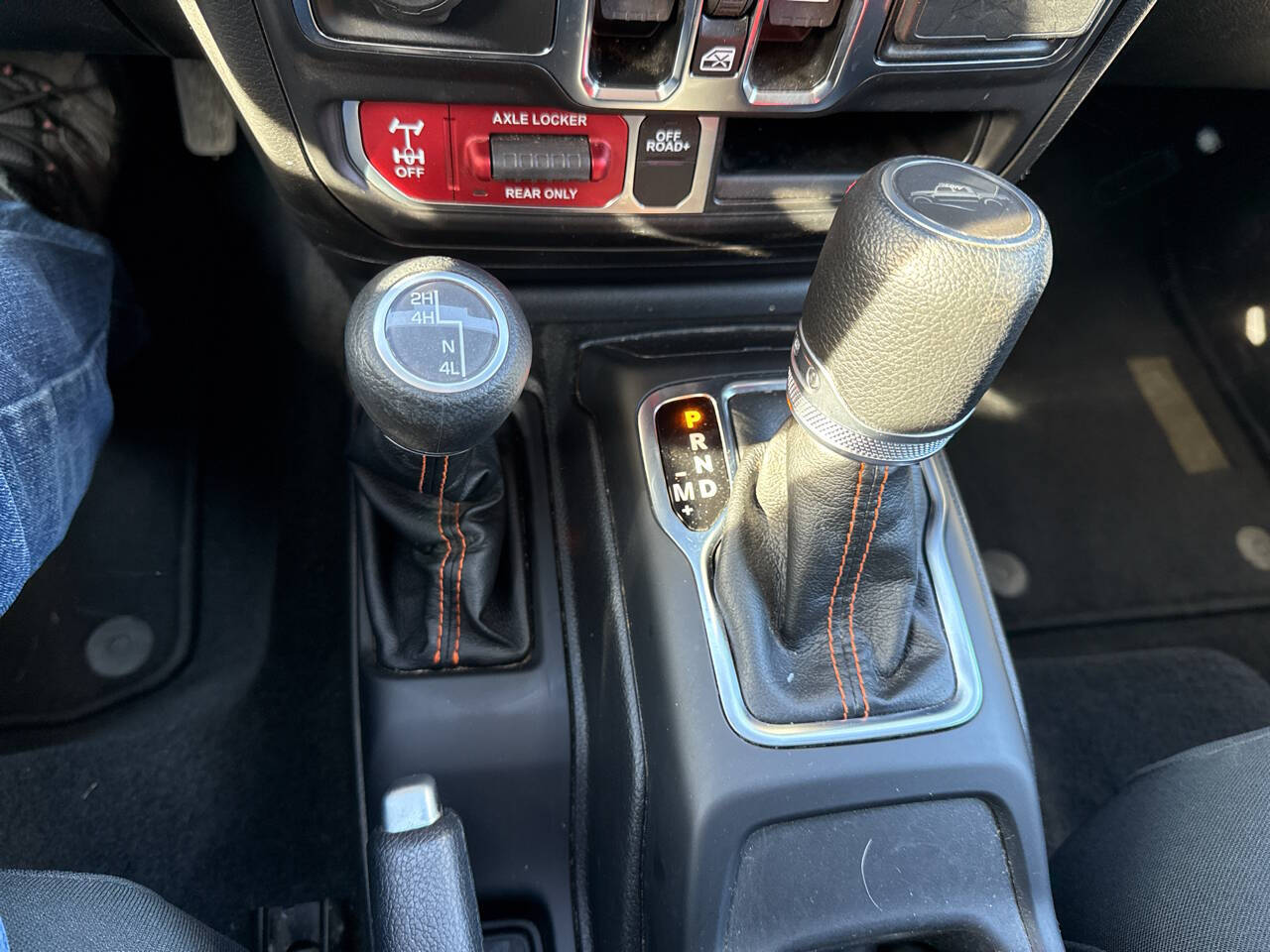 2023 Jeep Gladiator Mojave 4x4 4dr Crew Cab 5.0 ft. SB