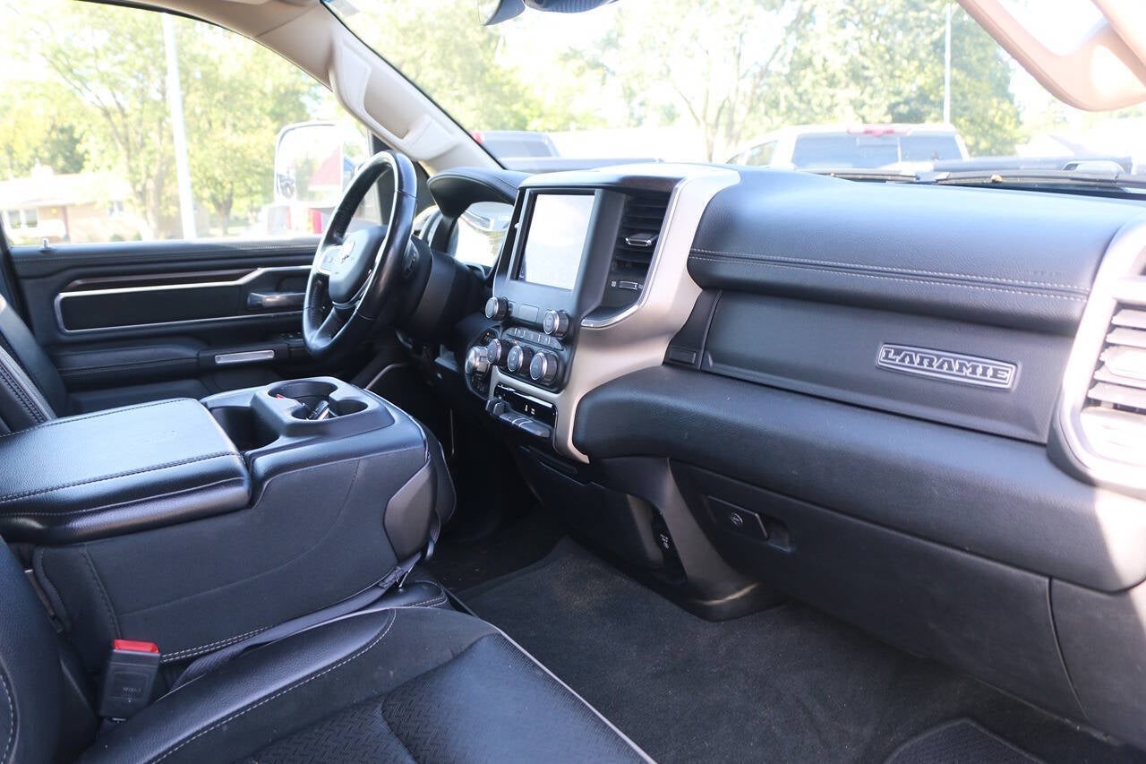 2021 RAM 1500 Laramie 4x4 4dr Crew Cab 6.4 ft. SB Pickup
