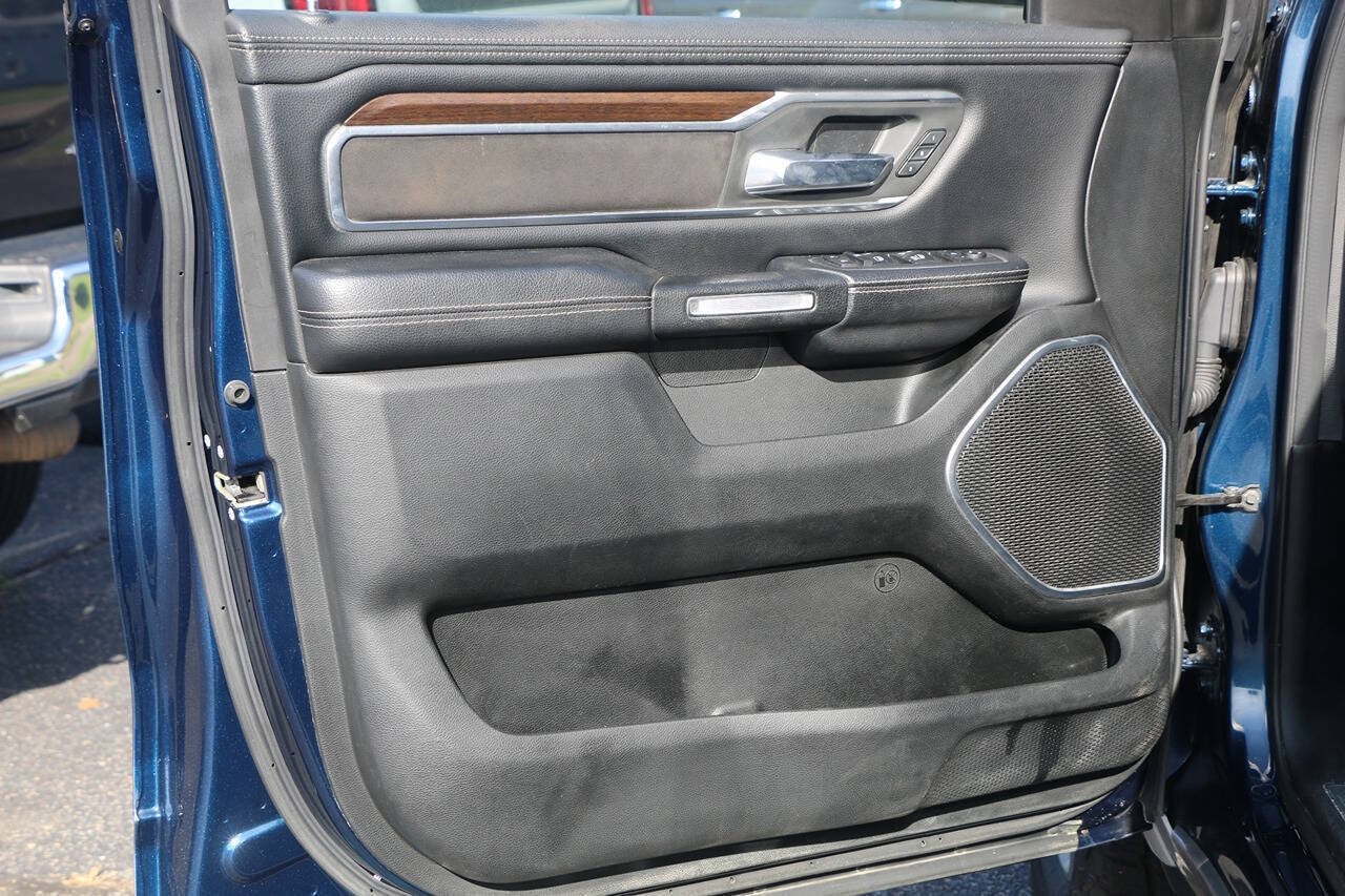 2021 RAM 1500 Laramie 4x4 4dr Crew Cab 6.4 ft. SB Pickup
