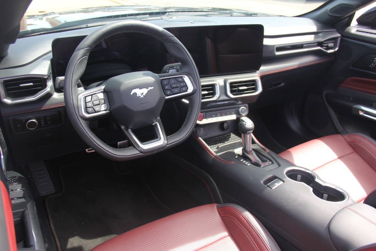2024 Ford Mustang GT Premium 2dr Convertible