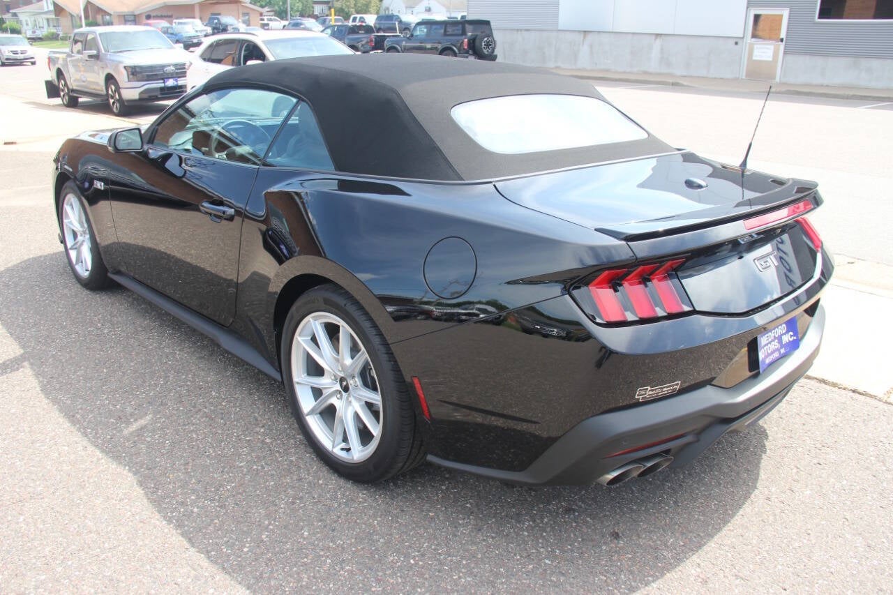 2024 Ford Mustang GT Premium 2dr Convertible