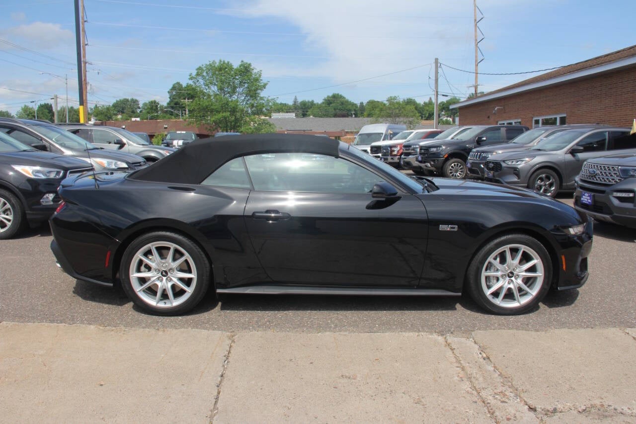 2024 Ford Mustang GT Premium 2dr Convertible