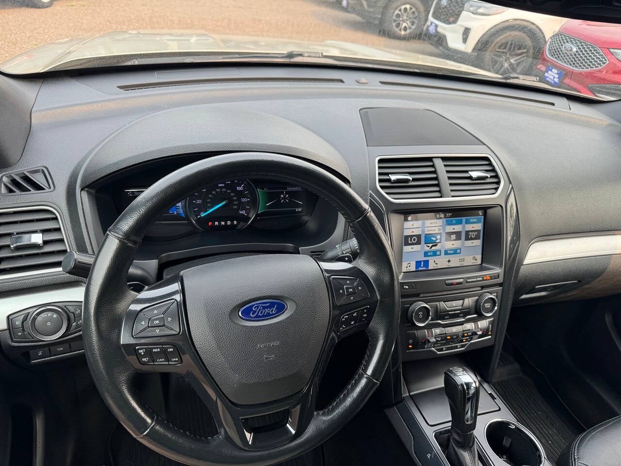 2017 Ford Explorer XLT AWD 4dr SUV