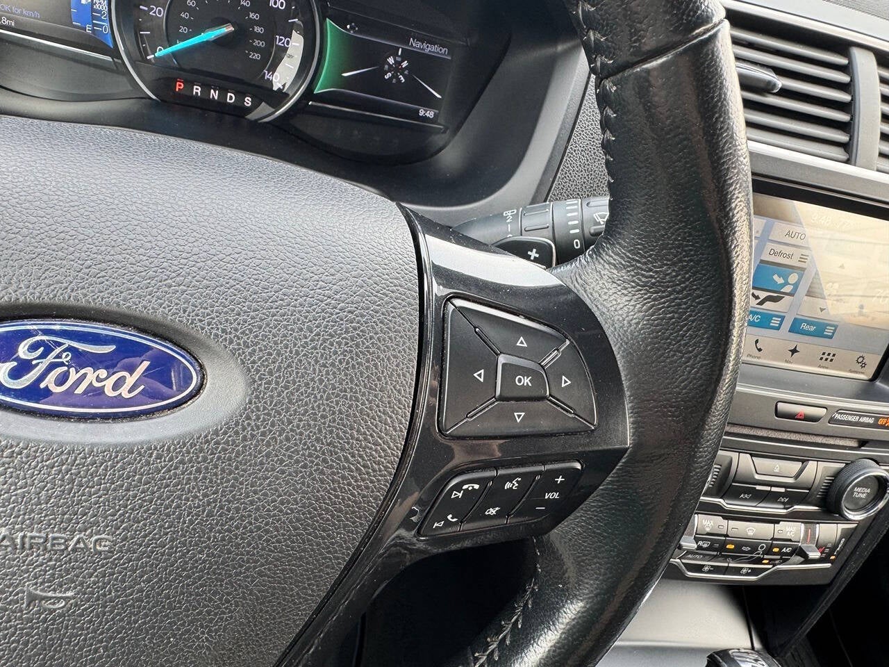 2017 Ford Explorer XLT AWD 4dr SUV