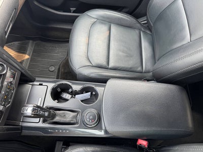 2017 Ford Explorer XLT AWD 4dr SUV