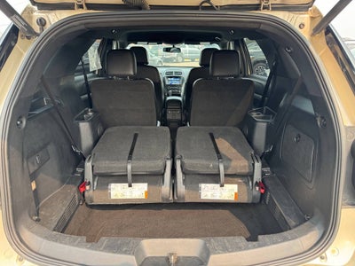 2017 Ford Explorer XLT AWD 4dr SUV