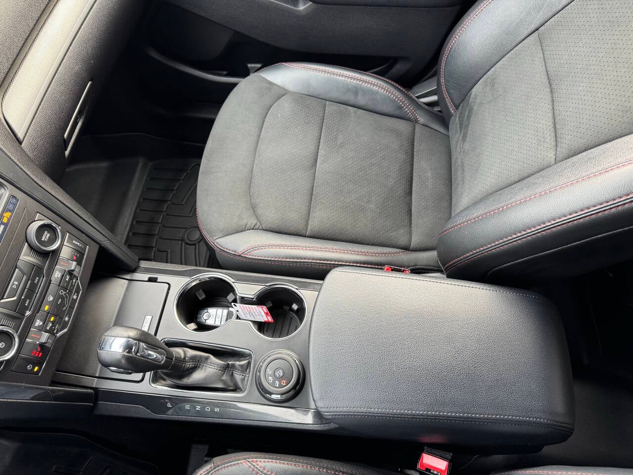 2019 Ford Explorer XLT AWD 4dr SUV