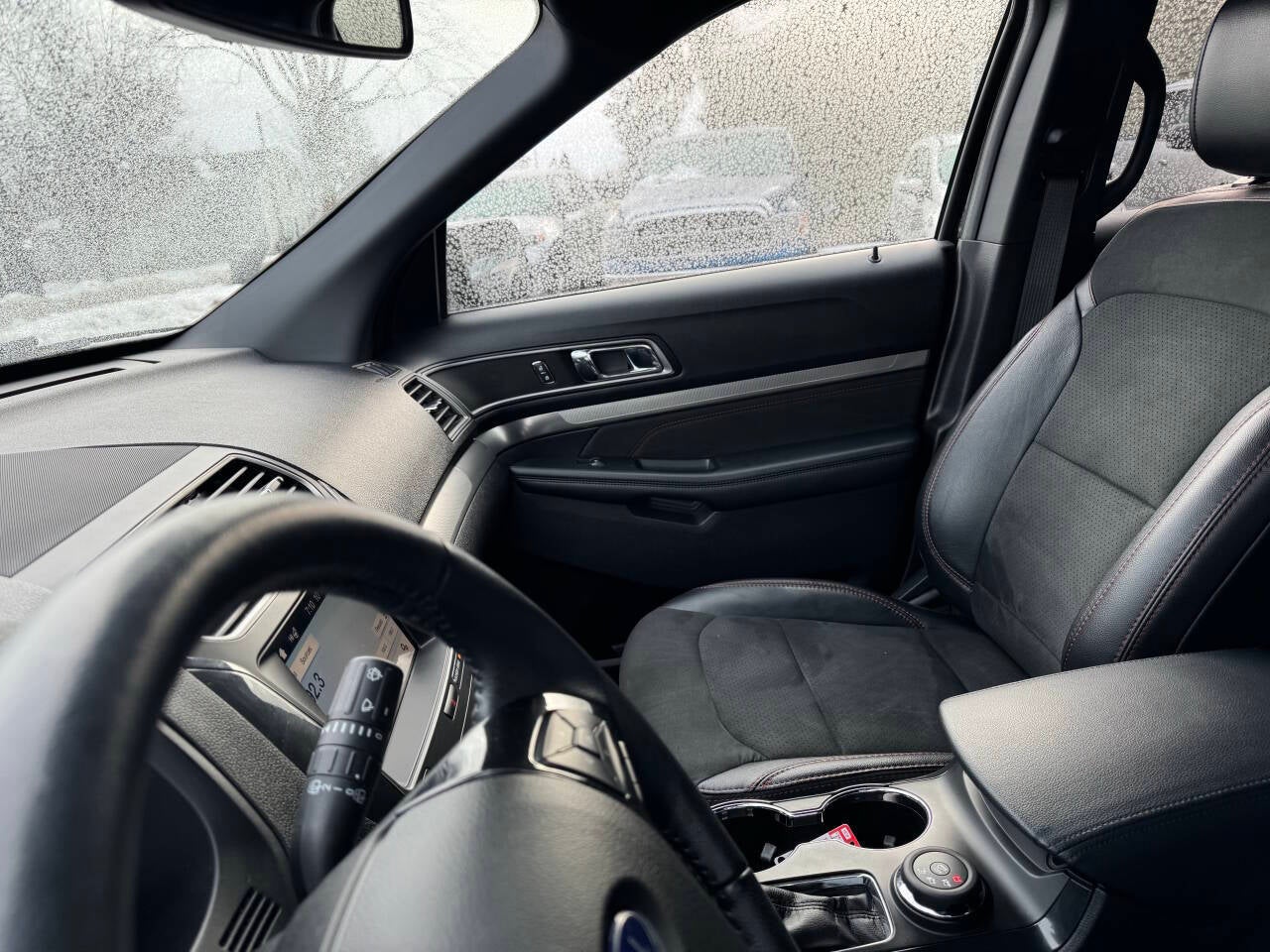 2019 Ford Explorer XLT AWD 4dr SUV