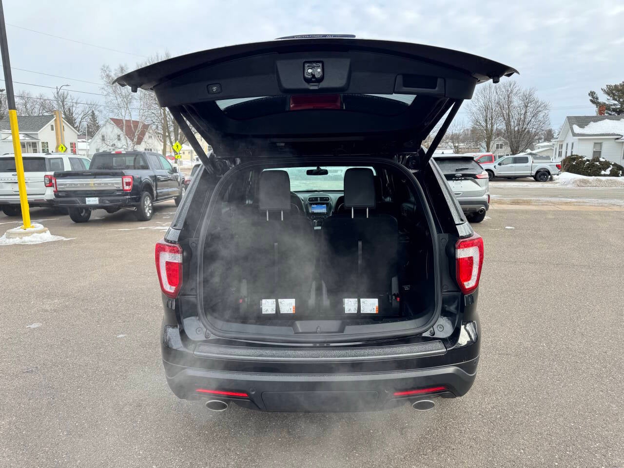 2019 Ford Explorer XLT AWD 4dr SUV