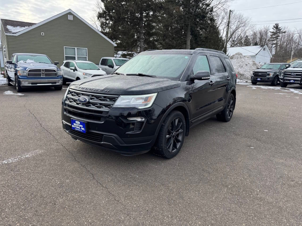 2019 Ford Explorer XLT AWD 4dr SUV