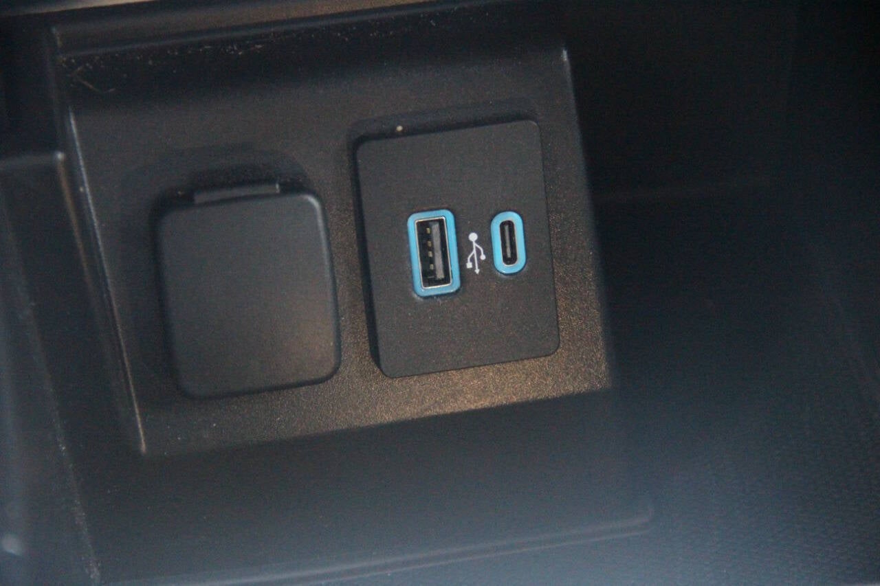 2020 Ford Explorer Hybrid Limited AWD 4dr SUV