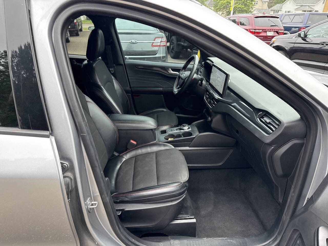 2023 Ford Escape ST Line 4dr SUV