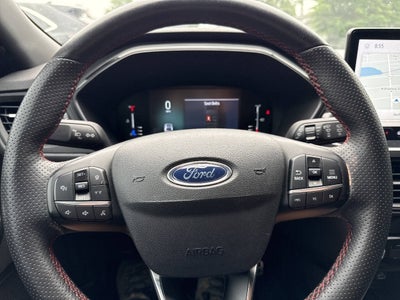 2023 Ford Escape ST Line 4dr SUV
