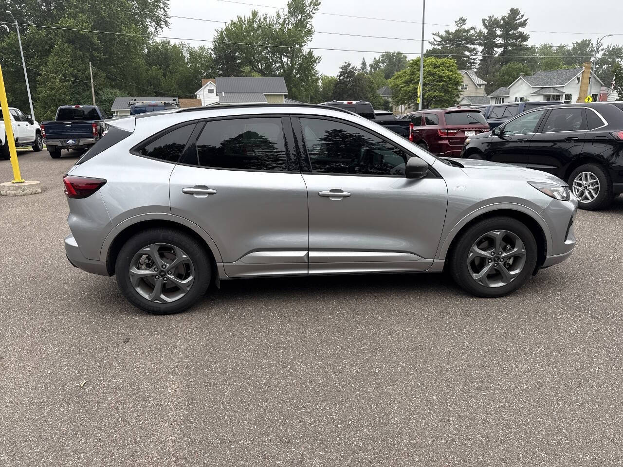 2023 Ford Escape ST Line 4dr SUV
