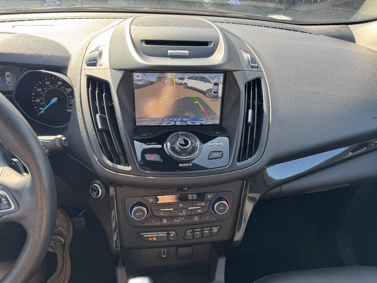 2017 Ford Escape Titanium AWD 4dr SUV