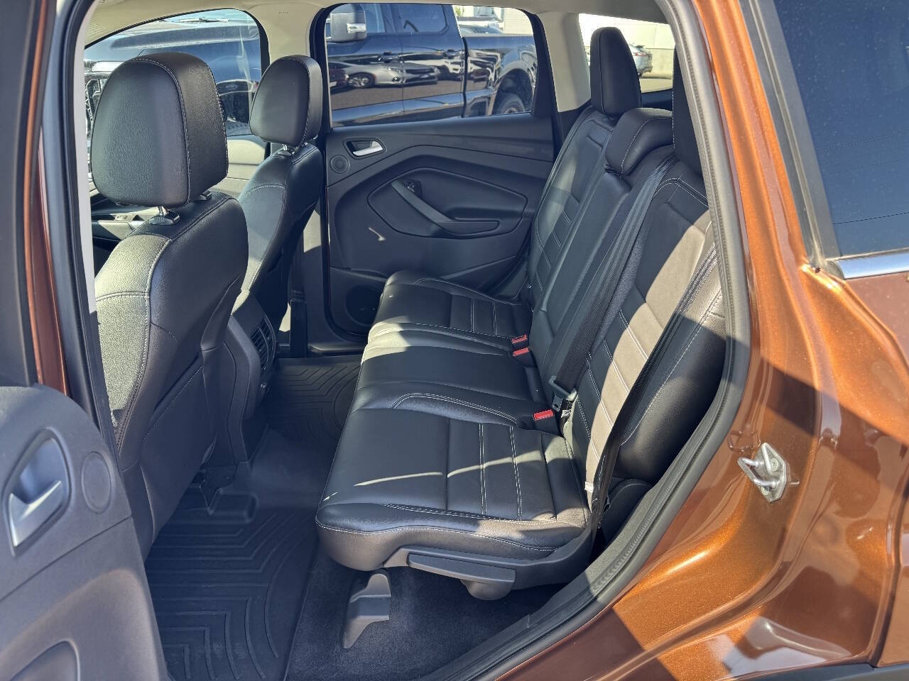 2017 Ford Escape Titanium AWD 4dr SUV