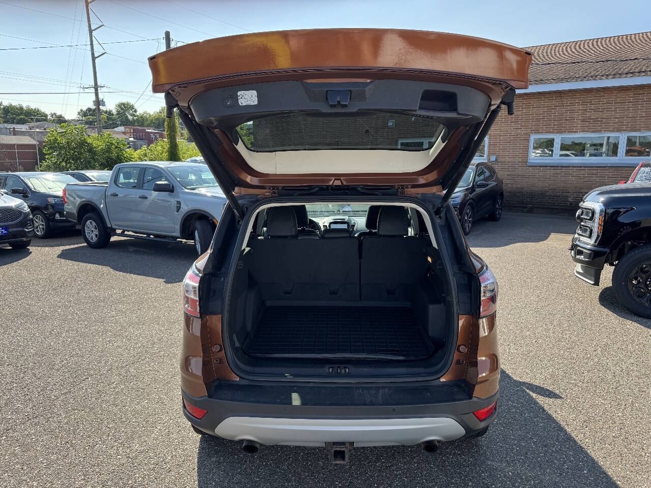 2017 Ford Escape Titanium AWD 4dr SUV
