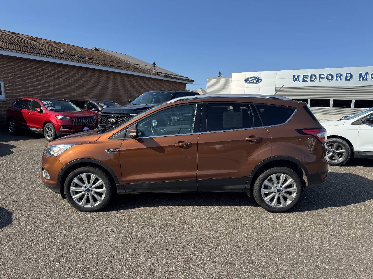 2017 Ford Escape Titanium AWD 4dr SUV
